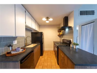 Photo #2: 3777695 Listing 