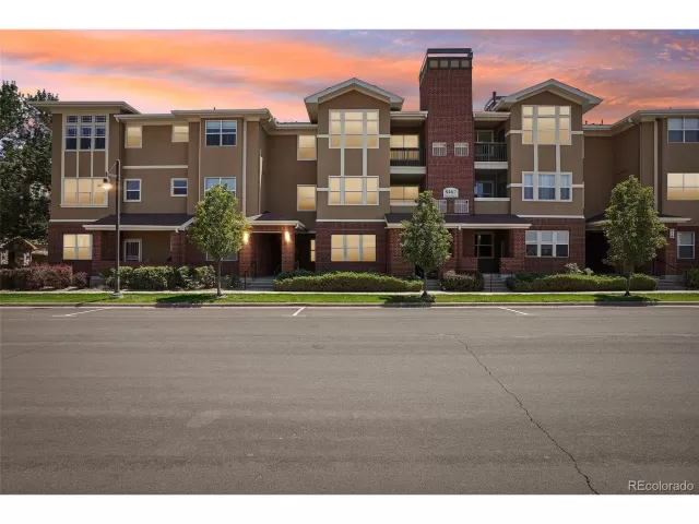 MLS: 3781037 Condo For Sale