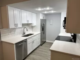 Photo #5: 3782839 Listing