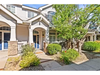 Browse active condo listings in STONYBRIDGE