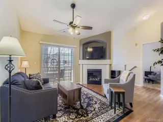 Photo #5: 3784126 Listing