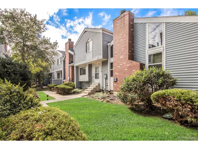 MLS: 3784967 Condo For Sale