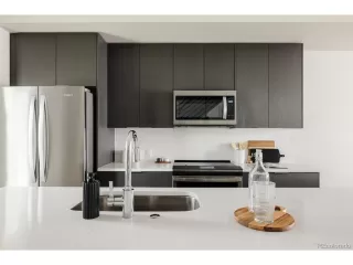 Photo #4: 3786471 Listing