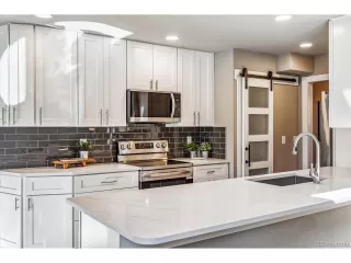 Photo #5: 3790259 Listing 