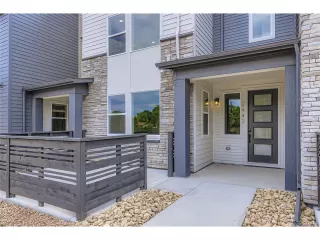 Photo #2: 3790931 Listing 