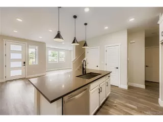 Photo #5: 3790931 Listing 