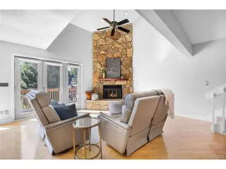 Photo #2: 3796451 Listing 