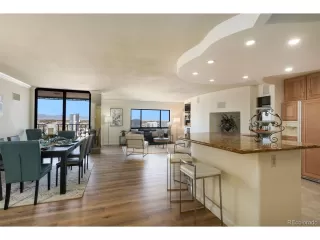 Photo #4: 3797648 Listing