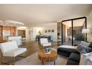 Photo #5: 3797648 Listing