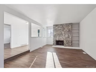 Photo #3: 3799214 Listing