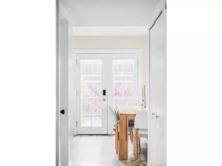 Photo #6: 3801873 Listing