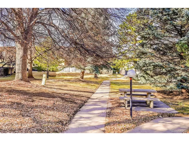 MLS: 3802217 Condo For Sale