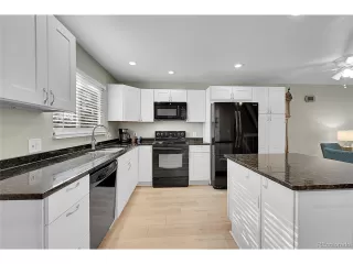 Photo #4: 3802217 Listing 