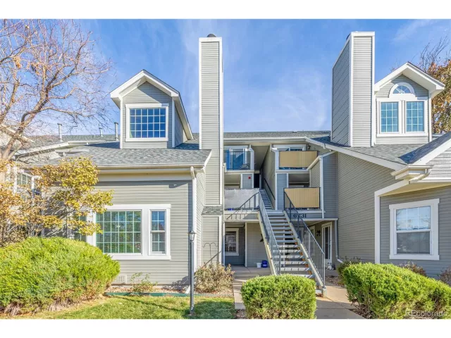 MLS: 3802668 Condo For Sale