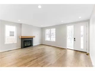 Photo #3: 3805919 Listing