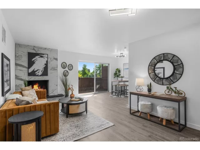 MLS: 3807222 Condo For Sale