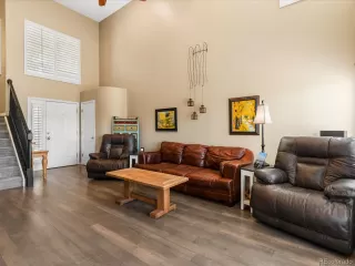 Photo #6: 3807310 Listing