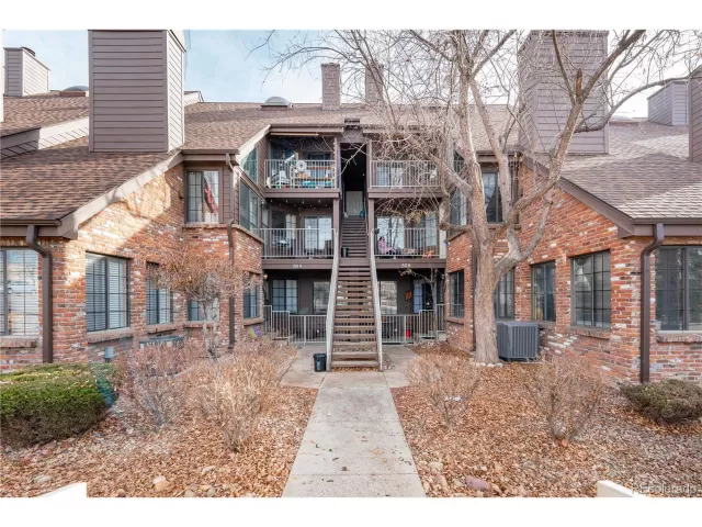 MLS: 3808303 Condo For Sale