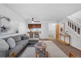 Photo #5: 3810689 Listing