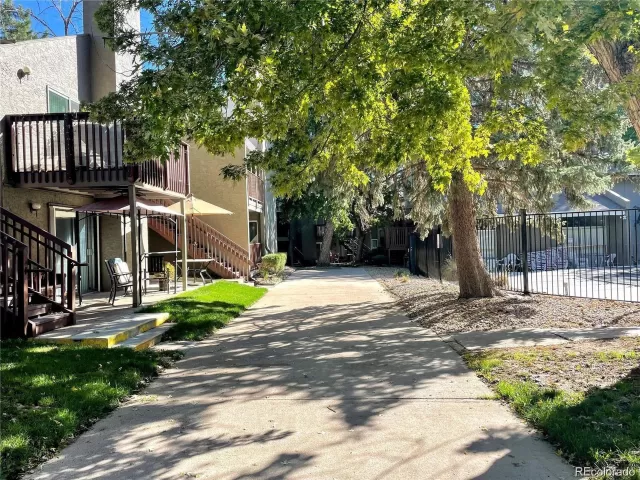 MLS: 3812704 Condo For Sale