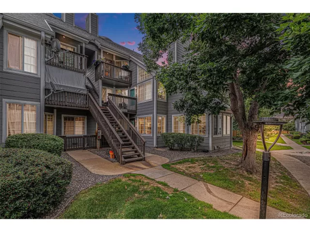 MLS: 3812771 Condo For Sale