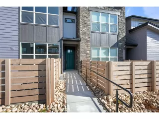 Photo #3: 3814582 Listing