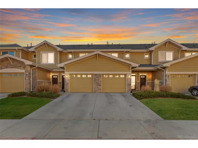MLS: 3816992 Condo For Sale