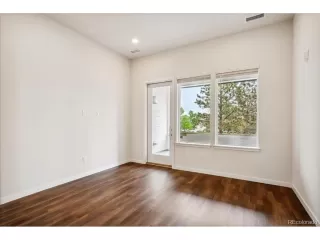 Photo #6: 3818436 Listing