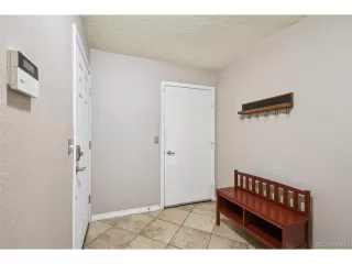 Photo #5: 3822811 Listing