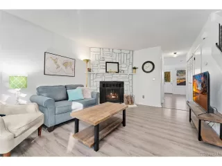 Photo #3: 3826837 Listing 