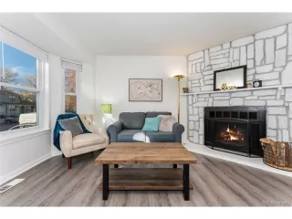 Photo #5: 3826837 Listing 