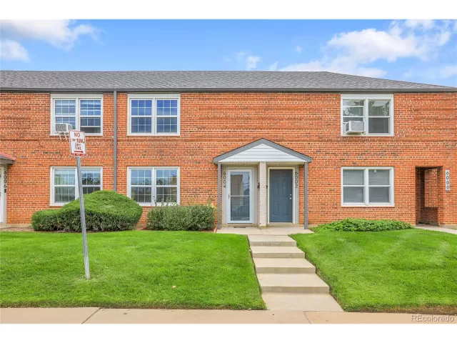 MLS: 3831497 Condo For Sale