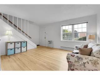 Photo #2: 3831497 Listing 