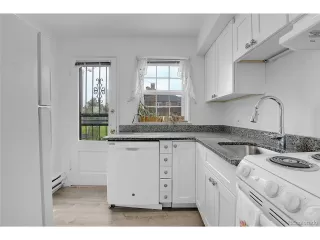 Photo #5: 3831497 Listing 