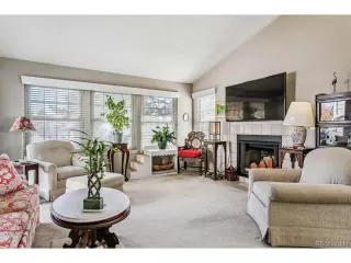 Photo #5: 3831624 Listing 