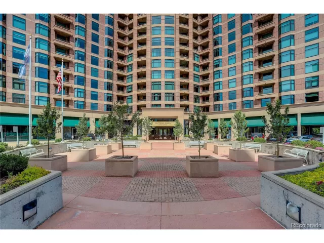 MLS: 3833316 Condo For Sale