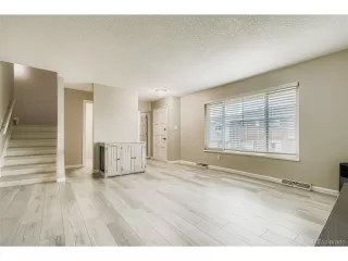 Photo #5: 3834966 Listing