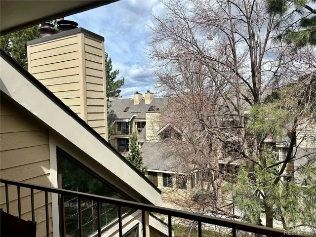 MLS: 3840738 Condo For Sale