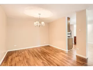 Photo #6: 3842181 Listing