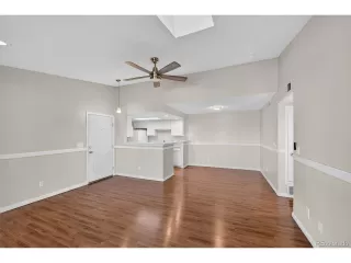 Photo #6: 3844217 Listing