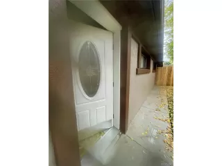 Photo #4: 3844791 Listing