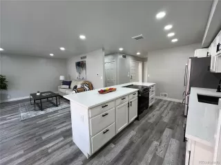 Photo #2: 3844802 Listing 