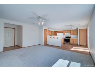 Photo #5: 3851461 Listing