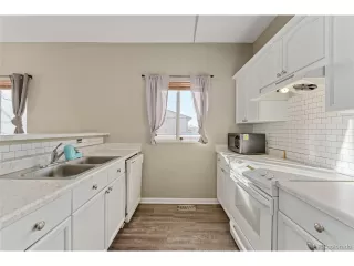 Photo #6: 3855267 Listing