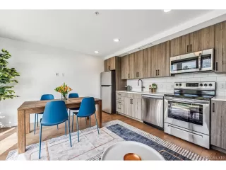 Photo #5: 3855928 Listing 