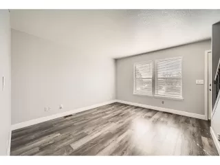 Photo #3: 3859119 Listing