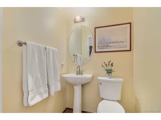 Photo #5: 3859627 Listing