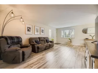 Photo #6: 3864600 Listing