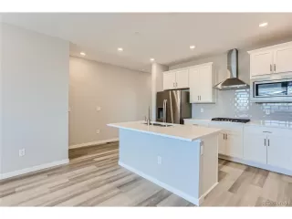 Photo #2: 3866023 Listing