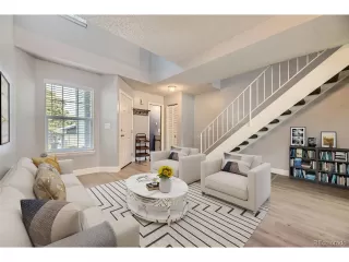 Photo #4: 3867255 Listing